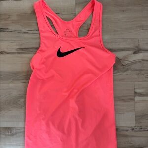 Nike Women’s Coral Racerback Tank size M